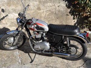 Triumph Bonneville T 120 R