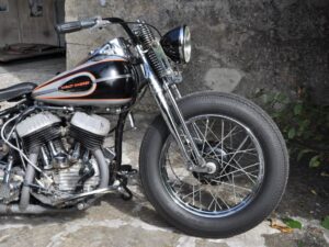 Harley Davidson Flathead WL Bobber 1942