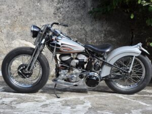 Harley Davidson Flathead WL Bobber 1942