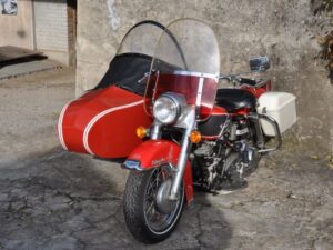 Harley Davidson Early Shovelhead FLH Gespann 1968