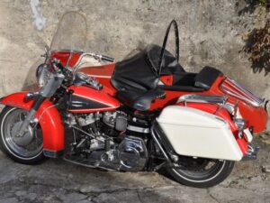 Harley Davidson Early Shovelhead FLH Gespann 1968