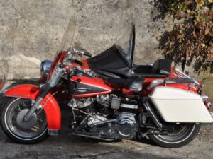 Harley Davidson Early Shovelhead FLH Gespann 1968