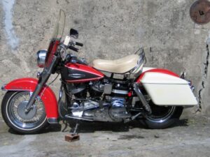 Harley Davidson Early Shovelhead FLH Gespann 1968