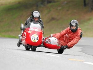 BMW CAT Kneeler 1962